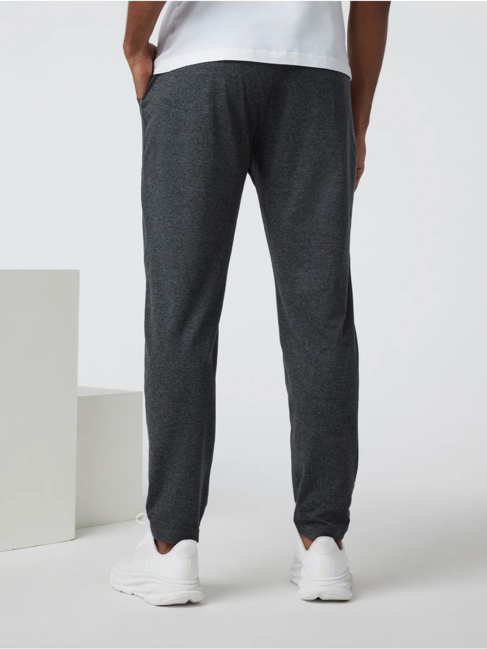 VUORI Ponto Performance Pant 30" - Picture 2 of 8